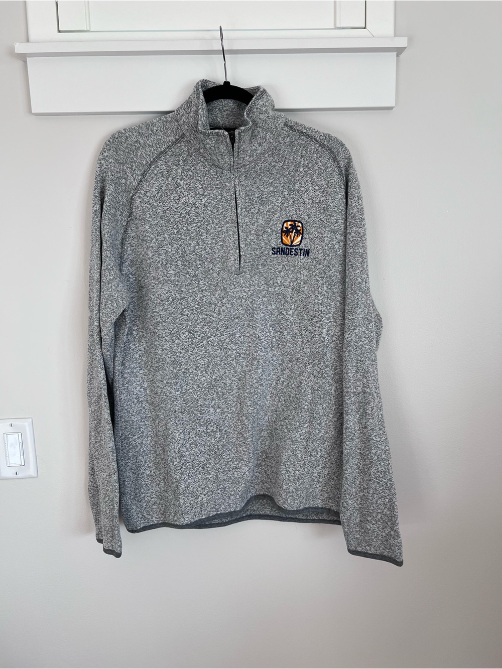 Camp David Gray Embroidered Sandestin Quarter Zip NWT SZ L